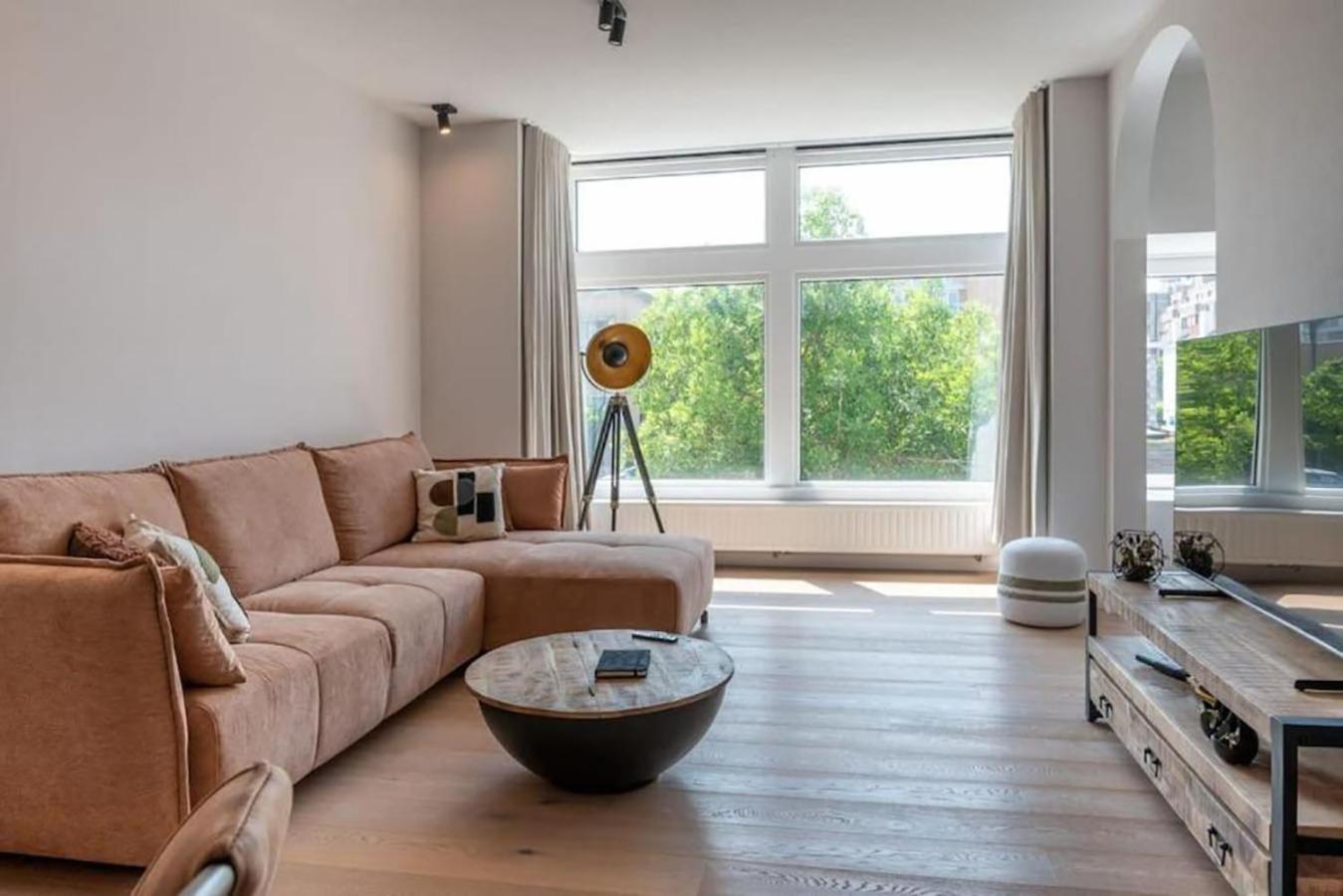 Renovated Art Deco Apartment With Vintage Elements Ostend Luaran gambar